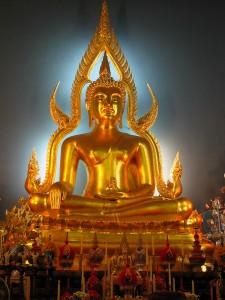 Buddha in einem Tempel in Bangkok